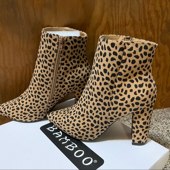 New Women’s Booties - Picture 1 of 10